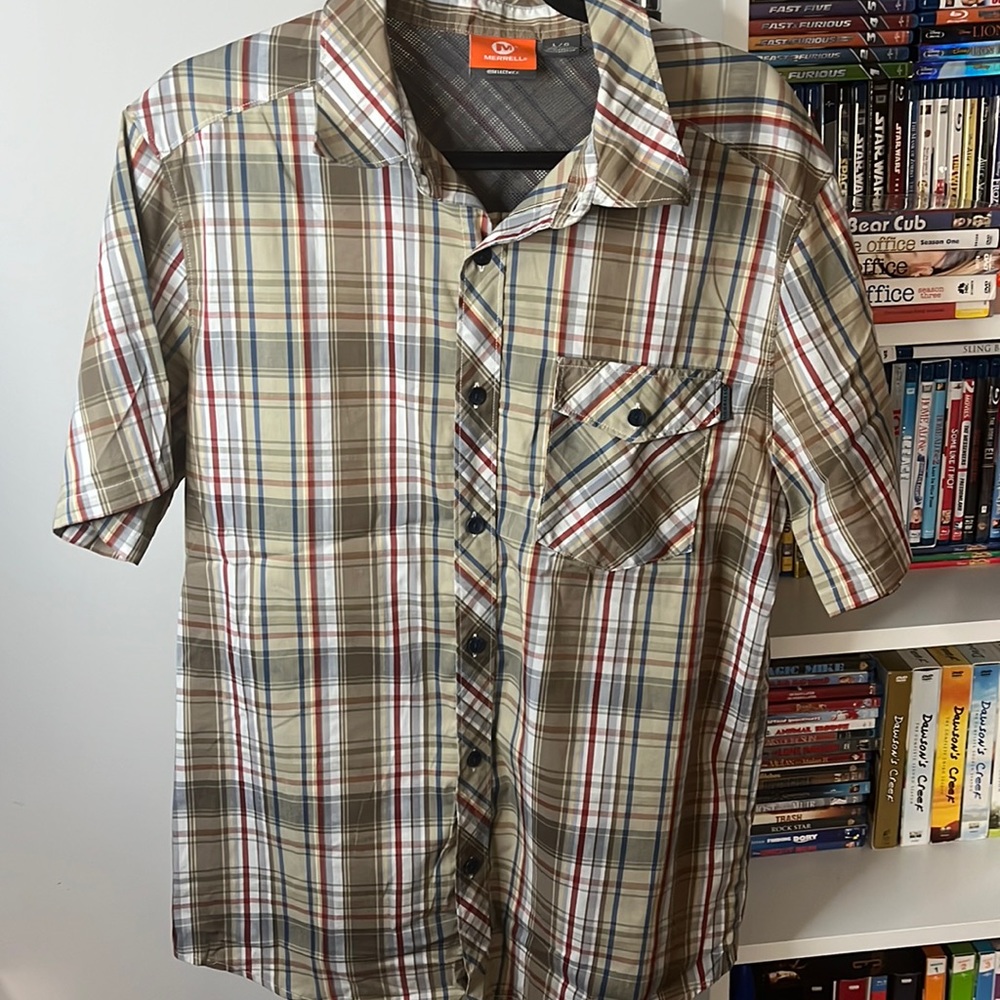 Large Merrell Button Down Shirt